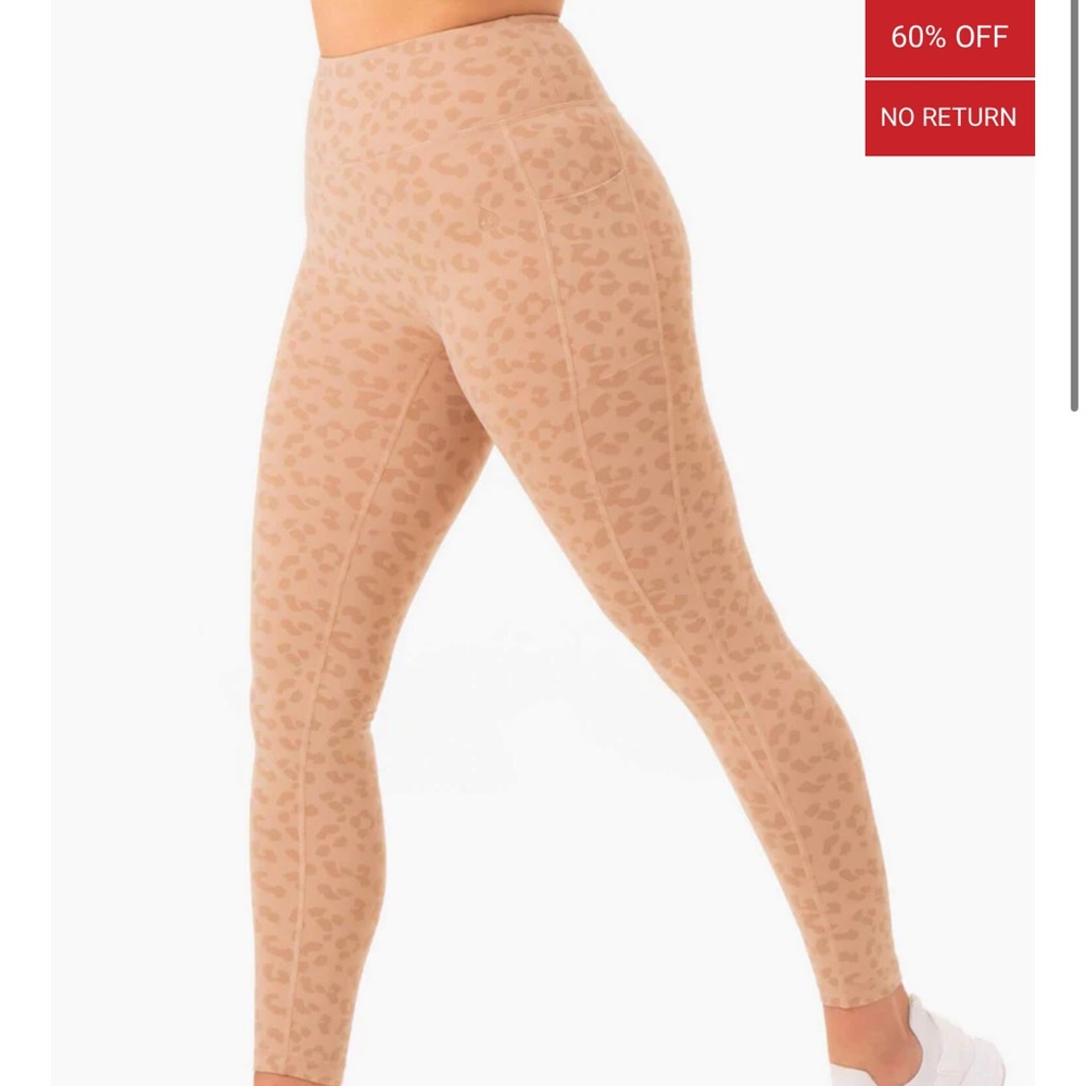 Medium ultra high waisted Ryderwear leggings